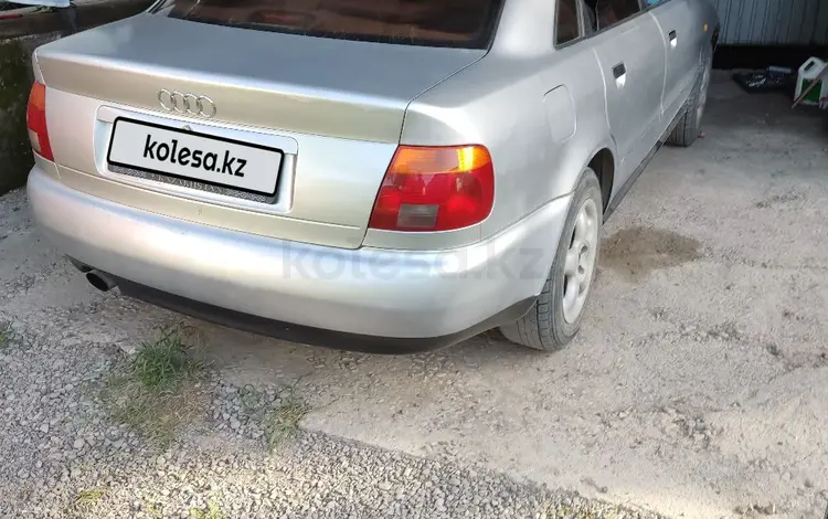 Audi A4 1995 годаүшін1 200 000 тг. в Алматы