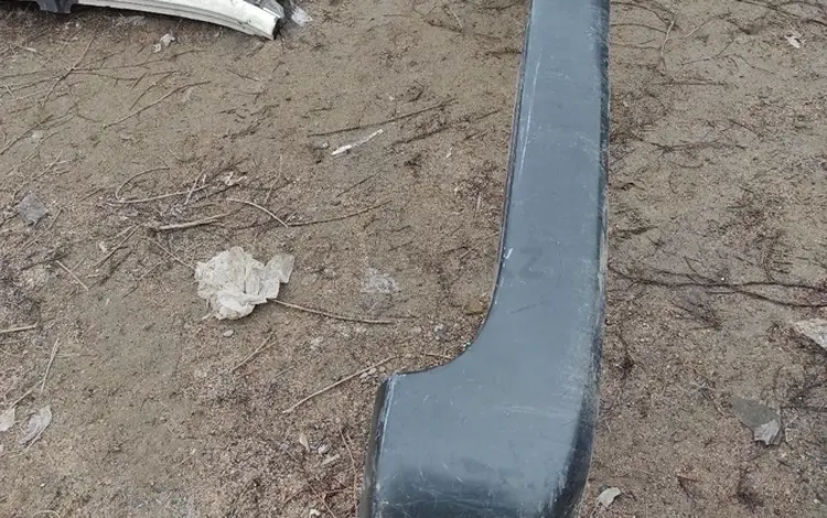 Задний бампер Toyota granvia за 10 000 тг. в Алматы