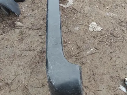 Задний бампер Toyota granvia за 10 000 тг. в Алматы – фото 2