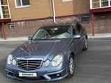 Mercedes-Benz E 320 2003 годаүшін4 300 000 тг. в Караганда – фото 2