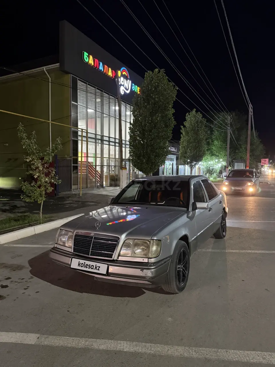 Mercedes-Benz E-Class, 1994