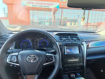 Toyota Camry 2015 года за 12 200 000 тг. в Шымкент – фото 3