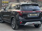 Kia Seltos Luxe 2WD 2025 года за 11 600 000 тг. в Семей – фото 5