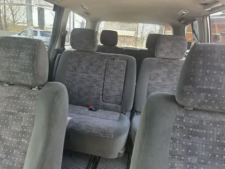 Toyota Estima 2004 года за 4 500 000 тг. в Алматы – фото 9