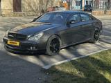 Mercedes-Benz CLS 500 2006 годаүшін9 500 000 тг. в Семей – фото 2
