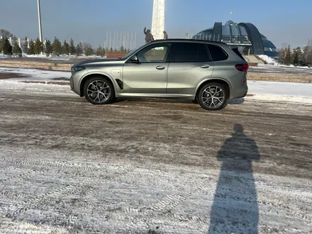 BMW X5 2023 года за 85 000 000 тг. в Темиртау – фото 15