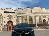Toyota Camry 2022 года за 13 100 000 тг. в Уральск – фото 3
