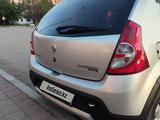 Renault Sandero Stepway 2013 годаүшін3 500 000 тг. в Рудный – фото 3