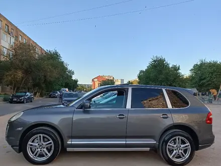 Porsche Cayenne 2007 года за 8 000 000 тг. в Актау – фото 3