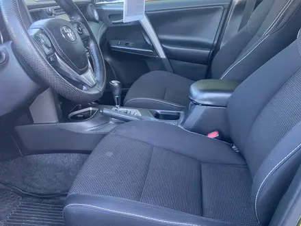 Toyota RAV4 2018 года за 9 800 000 тг. в Караганда – фото 15