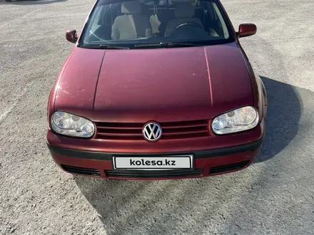 Volkswagen Golf 1998 года за 2 100 000 тг. в Костанай