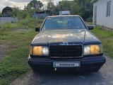 Mercedes-Benz E 230 1991 годаfor600 000 тг. в Байтерек – фото 5