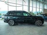 BMW X7 M60i 2026 года за 107 240 472 тг. в Алматы – фото 4