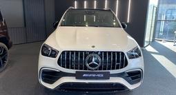 Mercedes-Benz GLE 63 AMG 4MATIC+ 2023 года за 81 672 000 тг. в Алматы – фото 2