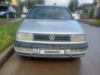 Volkswagen Vento 1992 годаfor1 300 000 тг. в Астана