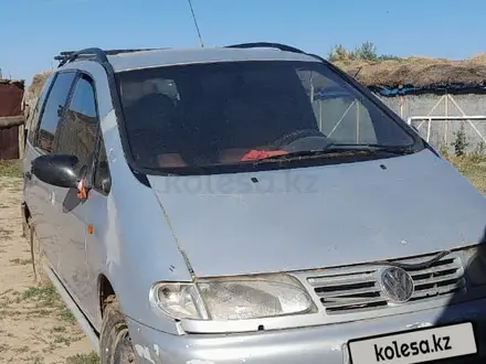 Volkswagen Sharan 1996 года за 980 000 тг. в Уральск – фото 5