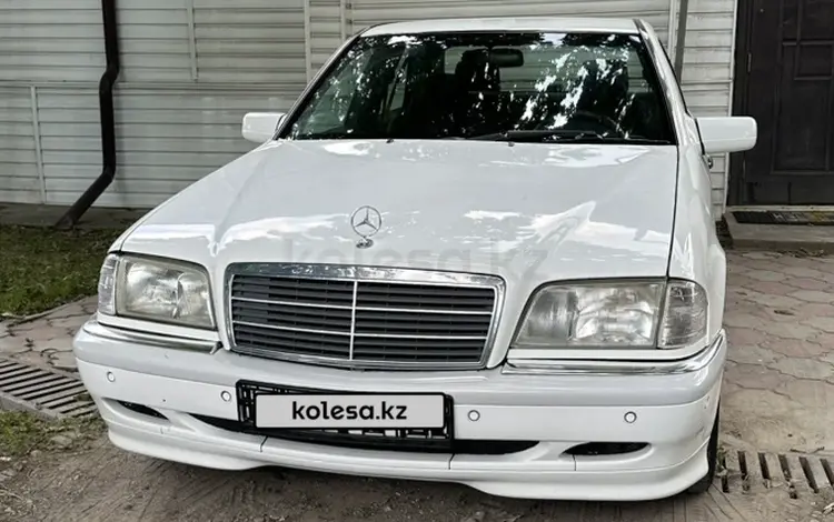 Mercedes-Benz C 240 1997 года за 3 850 000 тг. в Алматы