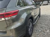 Toyota Highlander 2017 годаүшін20 000 000 тг. в Усть-Каменогорск – фото 4