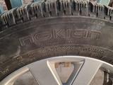 Зимняя резина R18 с дисками за 200 000 тг. в Актобе – фото 3