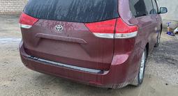 Toyota Sienna 2013 годаfor9 500 000 тг. в Актау – фото 2