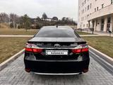 Toyota Camry 2015 года за 11 600 000 тг. в Алматы – фото 4