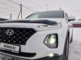 Hyundai Santa Fe 2020 года за 16 500 000 тг. в Актобе – фото 2