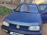 Volkswagen Golf 1994 годаүшін1 600 000 тг. в Степногорск