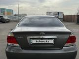 Toyota Camry 2004 года за 4 100 000 тг. в Алматы – фото 3