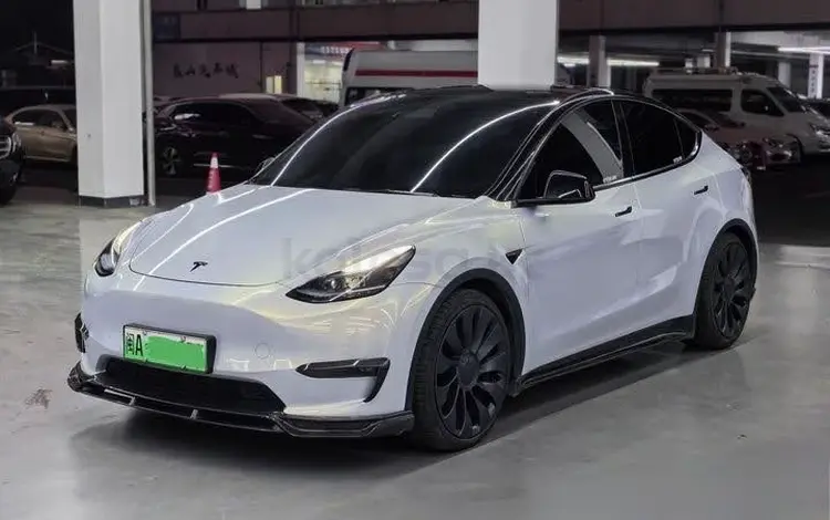 Tesla Model Y 2024 года за 16 000 000 тг. в Алматы