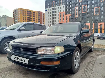 Toyota Camry 1992 года за 890 000 тг. в Астана – фото 2