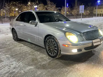 Mercedes-Benz E 320 2002 года за 4 200 000 тг. в Атырау – фото 2