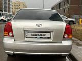 Hyundai Accent 2002 года за 800 000 тг. в Астана – фото 4