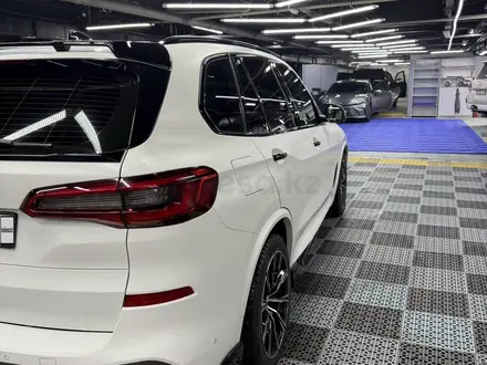 BMW X5 2020 года за 33 500 000 тг. в Алматы – фото 8