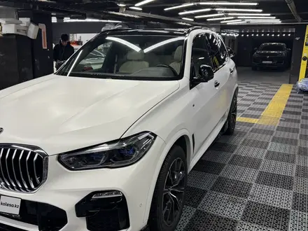 BMW X5 2020 года за 33 500 000 тг. в Алматы – фото 5