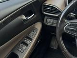 Hyundai Santa Fe 2020 годаүшін13 800 000 тг. в Актобе – фото 4