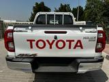 Toyota Hilux 2024 годаfor19 750 000 тг. в Актау – фото 4