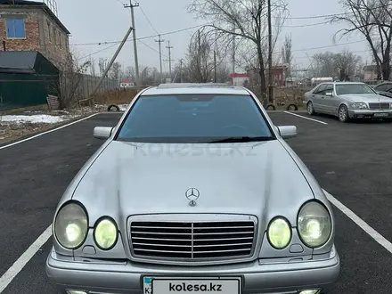 Mercedes-Benz E 55 AMG 1999 года за 4 500 000 тг. в Алматы – фото 2