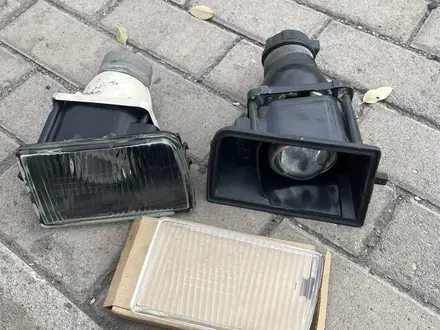 Противотуманки BMW E34 за 15 000 тг. в Караганда
