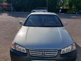 Toyota Camry 2000 годаүшін3 400 000 тг. в Тараз