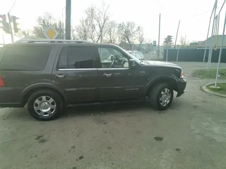 Lincoln Navigator 2005 года за 5 900 000 тг. в Талдыкорган – фото 9