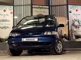 Volkswagen Sharan 2000 годаүшін2 000 000 тг. в Караганда