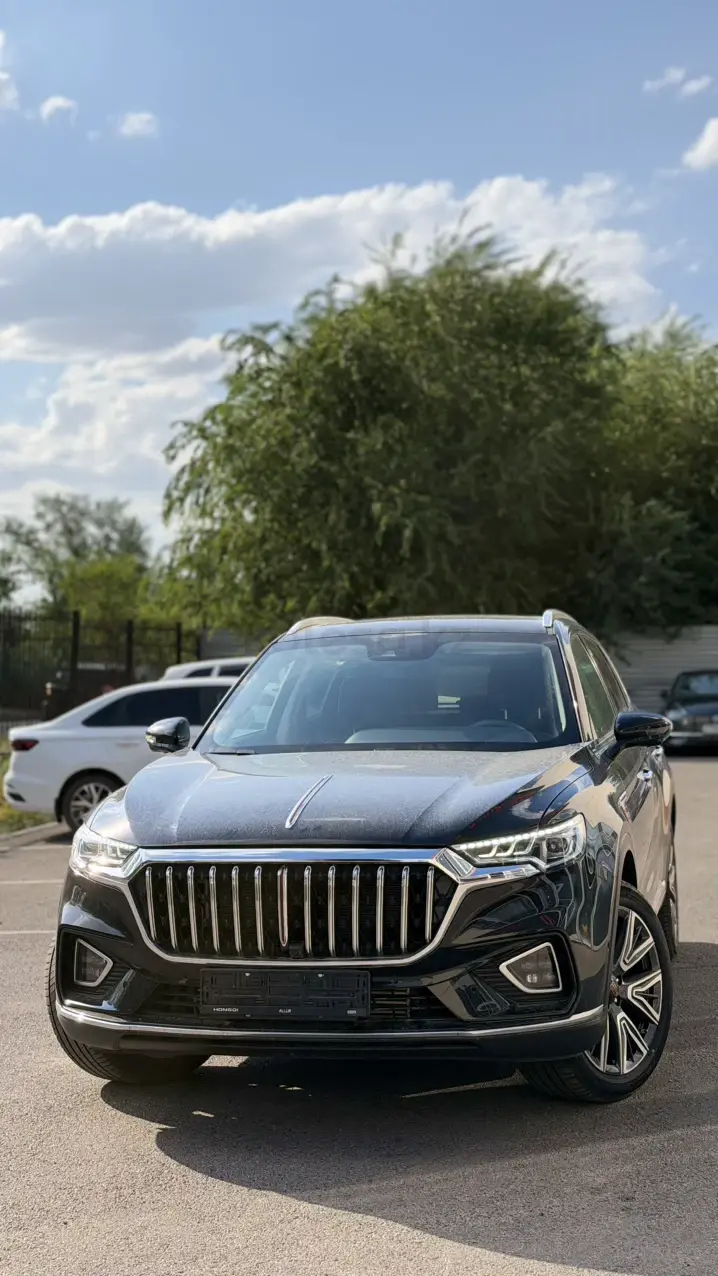 Hongqi HS5, 2024