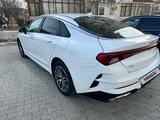 Kia K5 2023 года за 13 500 000 тг. в Актау