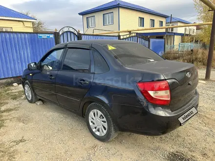 ВАЗ (Lada) Granta 2190 2013 года за 2 150 000 тг. в Актобе – фото 2