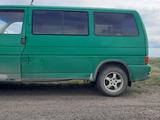 Volkswagen Transporter 1998 годаүшін3 190 000 тг. в Караганда – фото 2