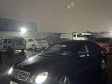 Mercedes-Benz E 320 2004 годаfor2 500 000 тг. в Актау