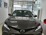 Toyota Camry 2023 года за 18 300 000 тг. в Астана
