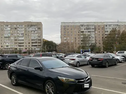 Toyota Camry 2016 года за 6 000 000 тг. в Уральск – фото 4