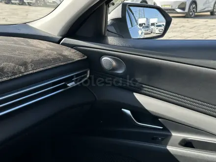 Hyundai Elantra 2024 года за 8 900 000 тг. в Атырау – фото 29