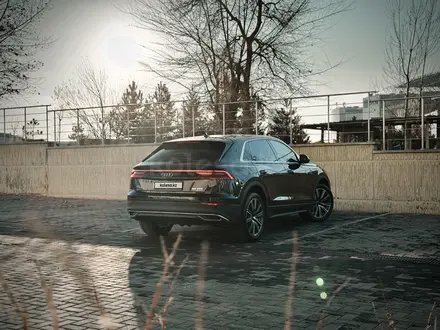 Audi Q8 2022 года за 41 000 000 тг. в Алматы – фото 16